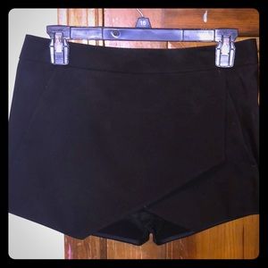 Express envelope skort / black